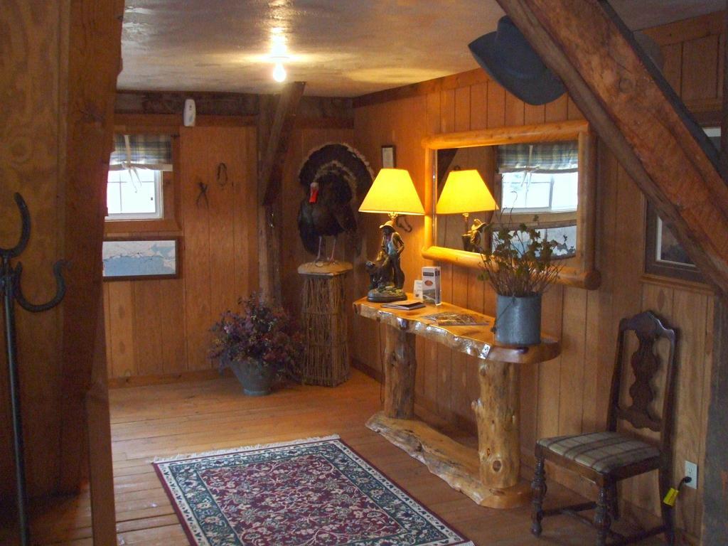 Hansen Guest Ranch Swan Valley Номер фото